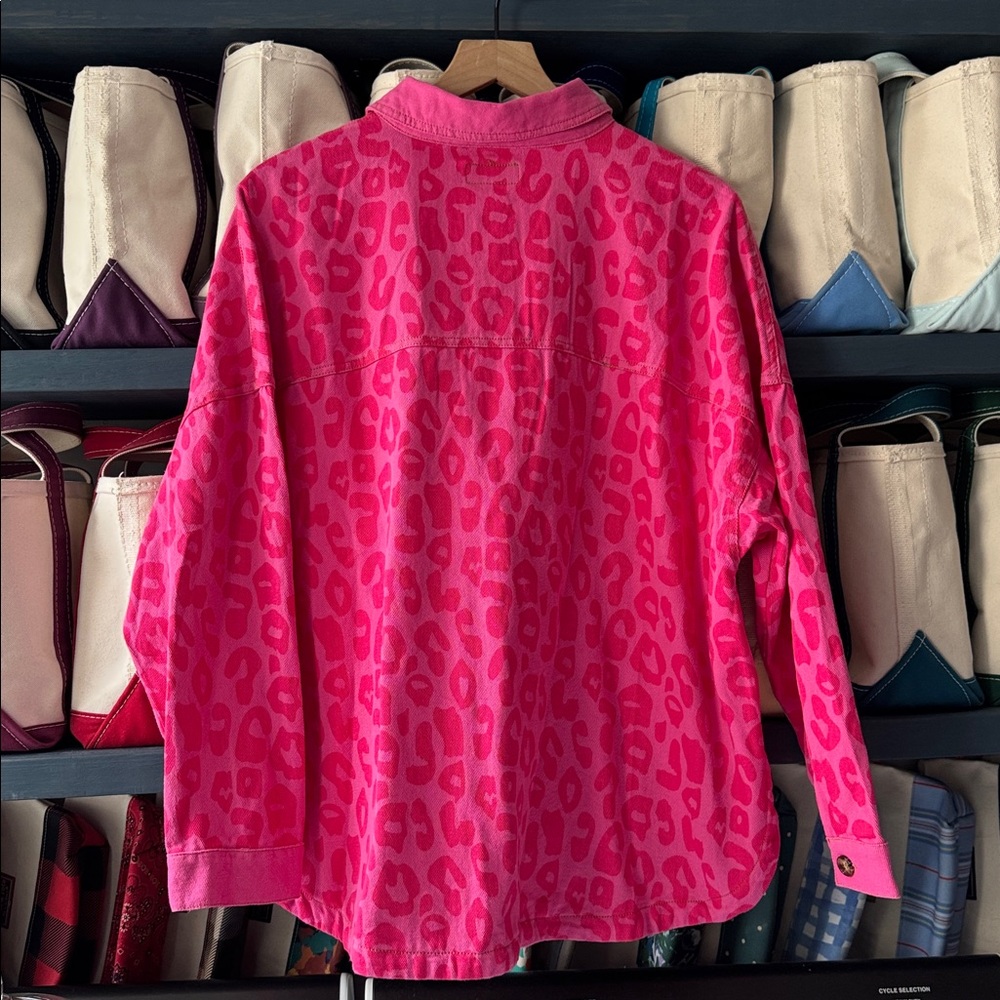 NWT Umgee Hot Pink Animal Print Button-Up Jacket - Picture 3 of 5